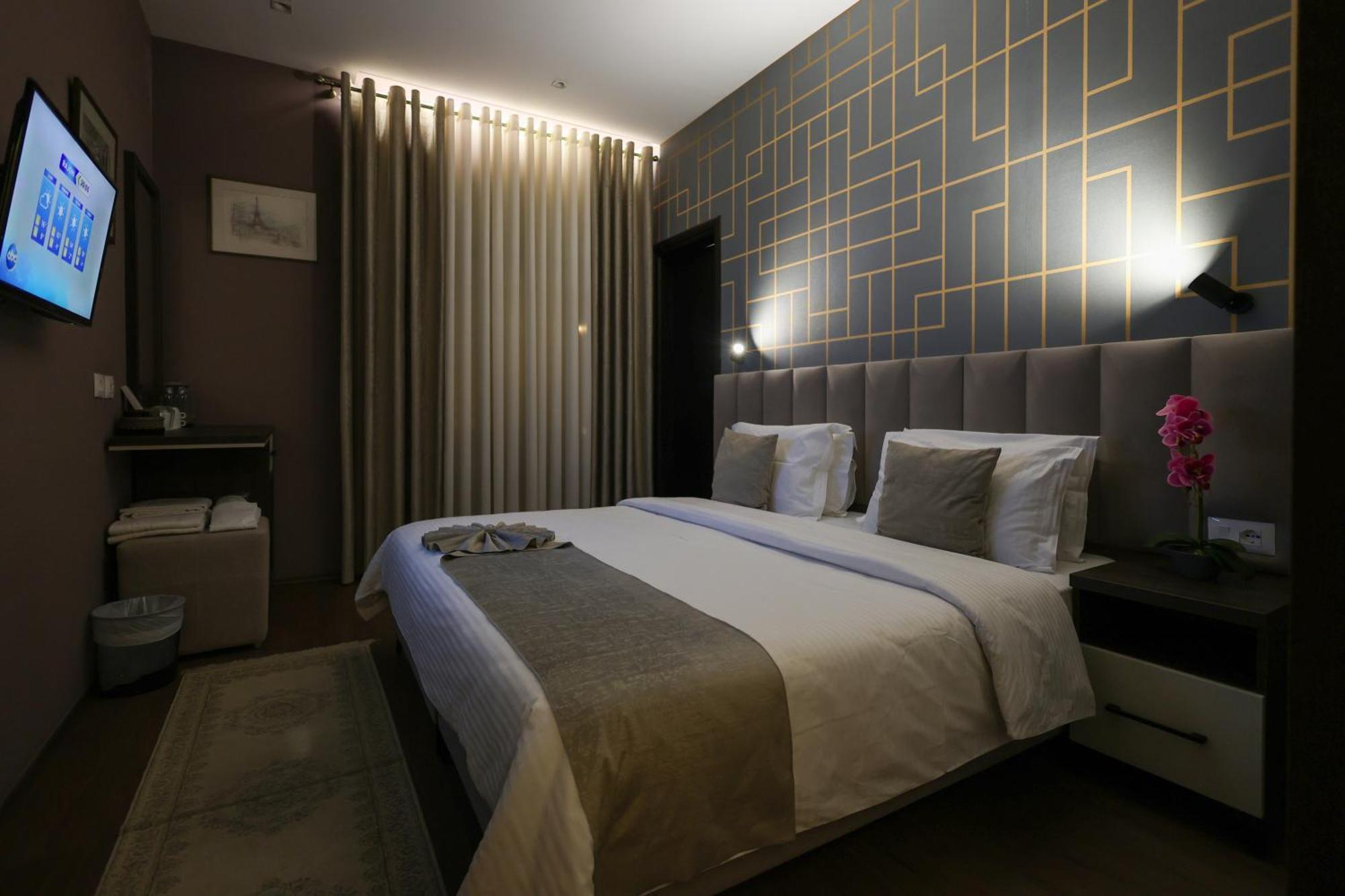 Hotel Mimani Berat Exteriér fotografie