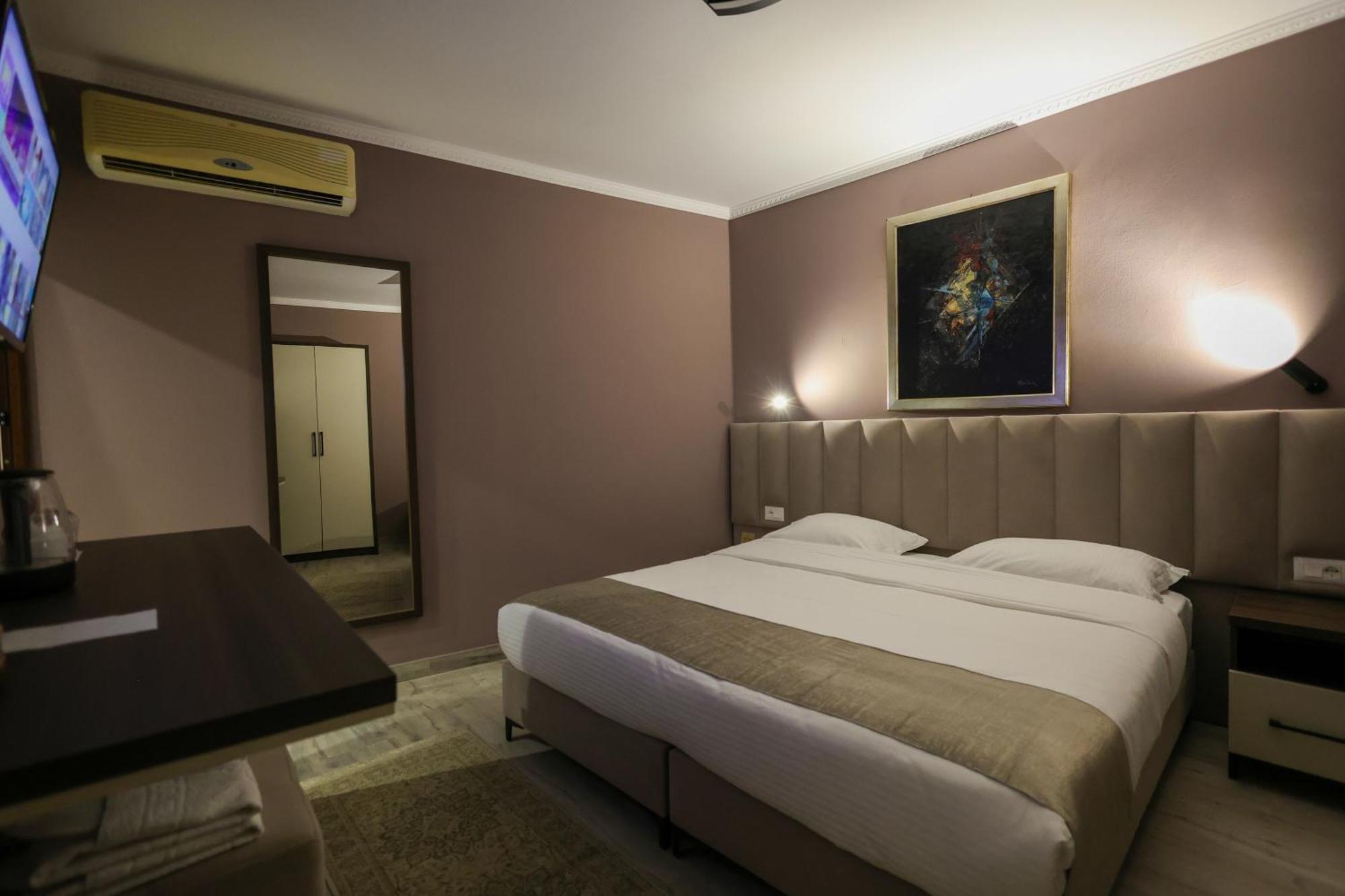 Hotel Mimani Berat Pokoj fotografie